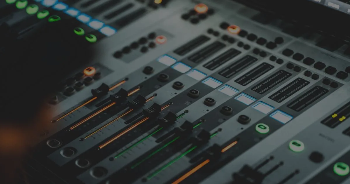 What Is Gain Staging: The Complete Beginner's Guide