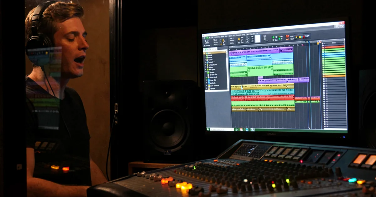 Vocal Plugins Guide: 6 Essential Types for Pro Results
