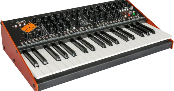 AnalogFX LARYNX Is a 37-Key Analog Formant Synth, 50 Units Only